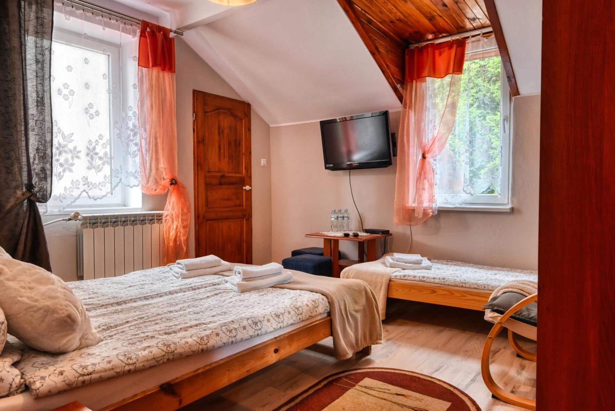 Zbójnicka Chata Zieleniec  Exterior foto
